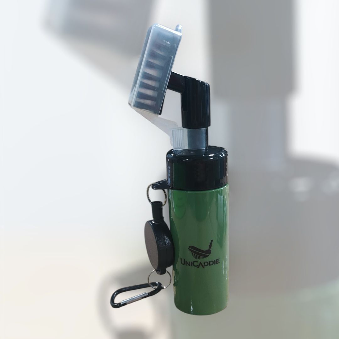 UniCaddie Press Type Golf Club Cleaning Brush – Leak-Proof 4oz Water Bottle & Clip for On-the-Go Clean! 🏌️‍♂️💧✨