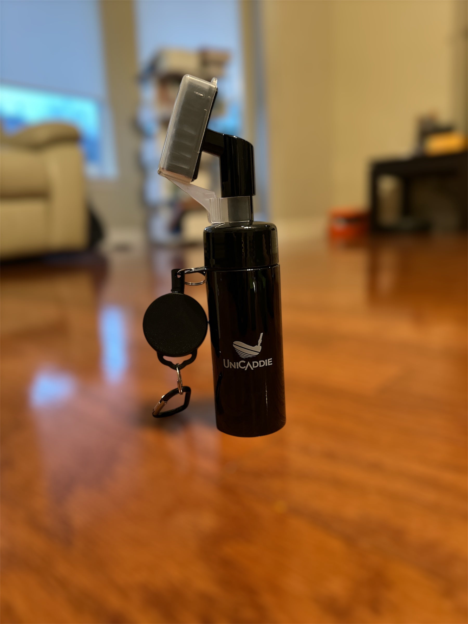 UniCaddie Press Type Golf Club Cleaning Brush – Leak-Proof 4oz Water Bottle & Clip for On-the-Go Clean! 🏌️‍♂️💧✨